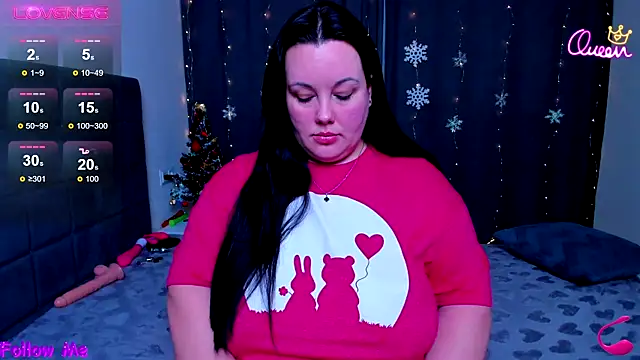 Snapshot of BubbleEmma chatting on 12.18.25 BubbleEmma online show from 12.18.25