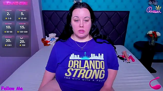 Snapshot of BubbleEmma chatting on 02.09.26 BubbleEmma online show from 02.09.26