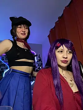 Snapshot of Dooubletroublee chatting on 12.21.25 Dooubletroublee online show from 12.21.25