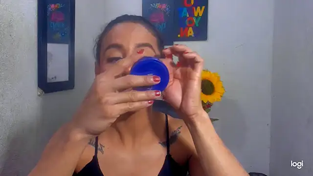 Snapshot of juanblakbigcock chatting on 11.04.25 juanblakbigcock online show from 11.04.25