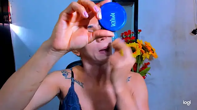 Snapshot of juanblakbigcock chatting on 02.21.26 juanblakbigcock online show from 02.21.26