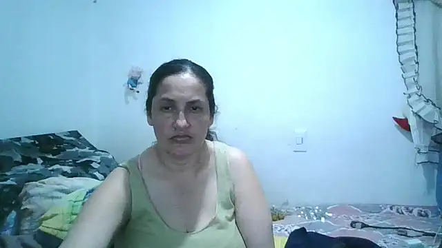 Snapshot of ximenajimenez chatting on 12.04.25 ximenajimenez online show from 12.04.25