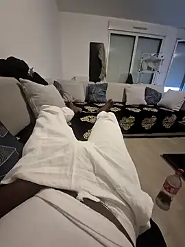 PlasticSurface727 online show from 11.21.25