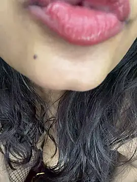 YourThirstySlut online show from 02.24.26