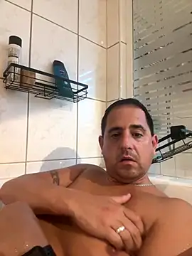 Wessi2005 online show from 09.22.25