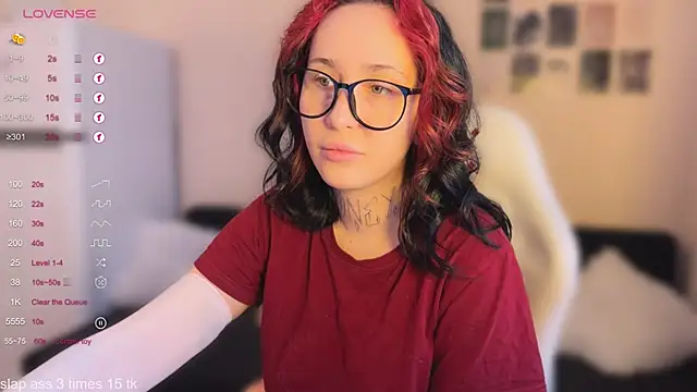 Snapshot of AnastasiaSun chatting on 02.01.26 AnastasiaSun online show from 02.01.26