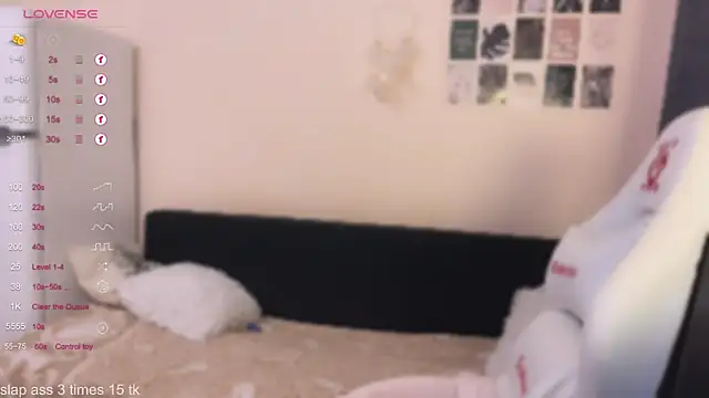 Snapshot of AnastasiaSun chatting on 02.16.26 AnastasiaSun online show from 02.16.26