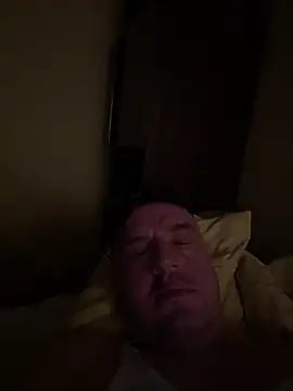 Snapshot of Evolite123 chatting on 01.19.25 Evolite123 online show from 01.19.25