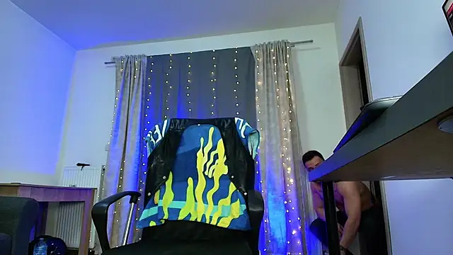 juliusmasters online show from 01.18.25