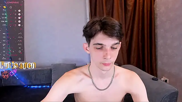 Aaron Boom online show from 04.17.26