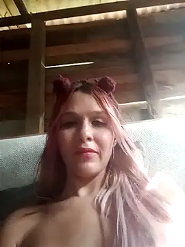 KeylacabreraC online show from 11.06.25