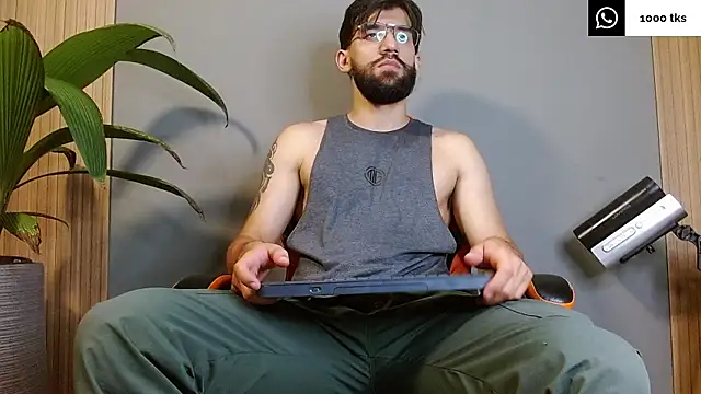 Mr WhiteCock online show from 09.13.25