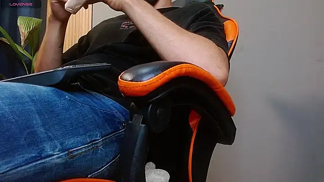 Mr WhiteCock online show from 10.22.25