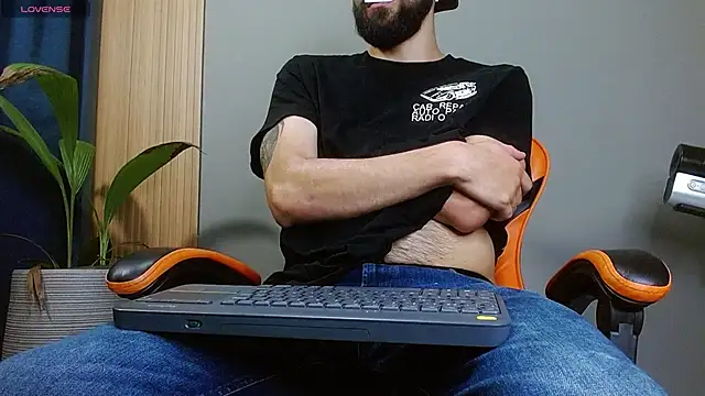 Mr WhiteCock online show from 11.05.25