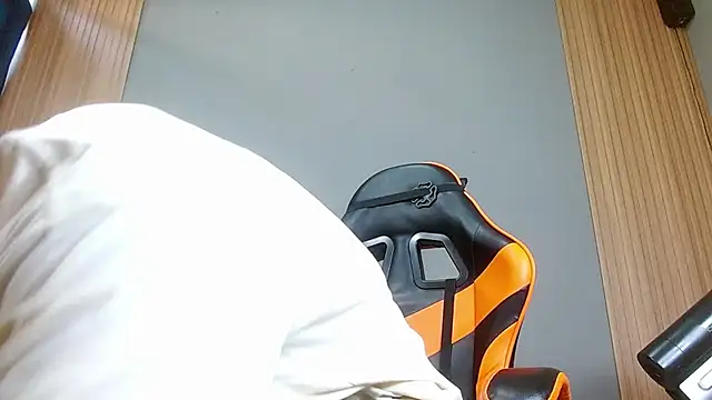 Mr WhiteCock online show from 11.09.25