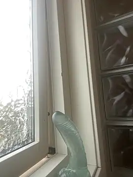 Snapshot of QueenMelissa80 chatting on 09.11.25 QueenMelissa80 online show from 09.11.25