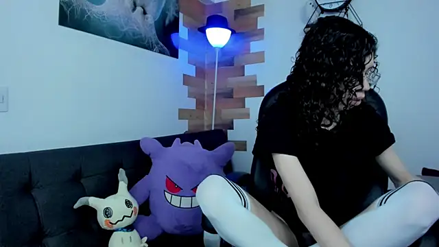 Angel Dust18 online show from 12.14.24