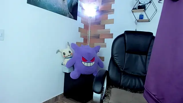 Angel Dust18 online show from 01.14.25