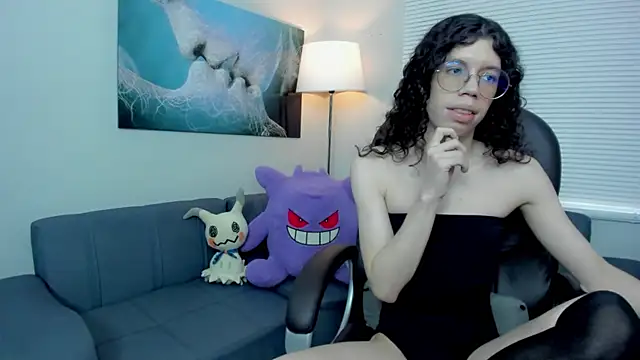 Angel Dust18 online show from 10.26.25