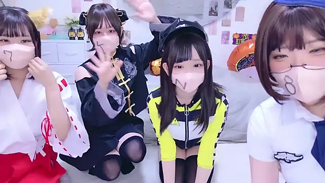 841 yayoi online show from 10.31.25