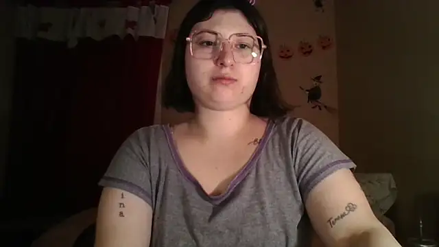 imsohornydacom online show from 10.25.25