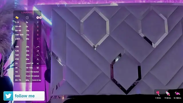 Sara Foxx1 online show from 11.17.25