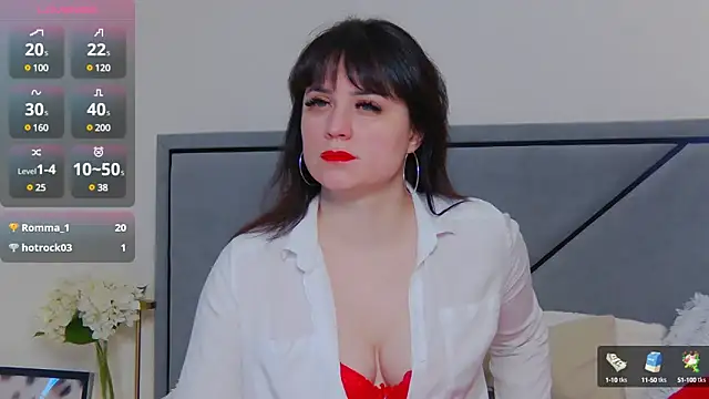 BellaHillss online show from 02.18.25