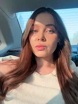 nicole111 online show from 02.28.25