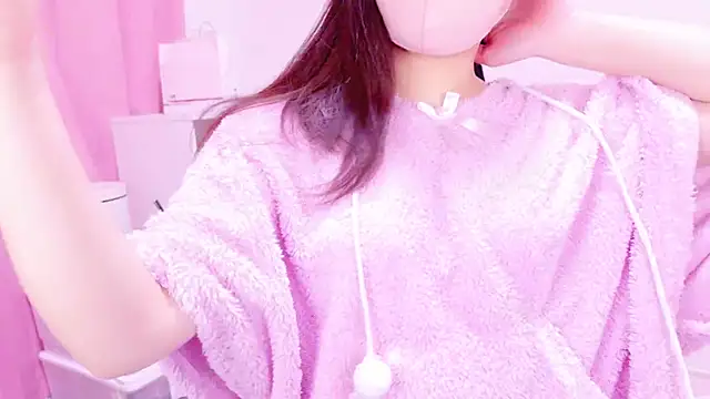 Snapshot of hina_porn chatting on 12.21.24 hina porn online show from 12.21.24