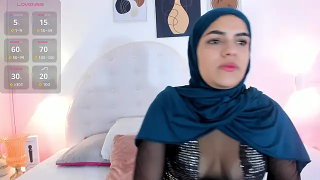 Umarani  online show from 10.24.25