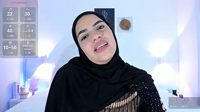 Umarani  online show from 11.04.25