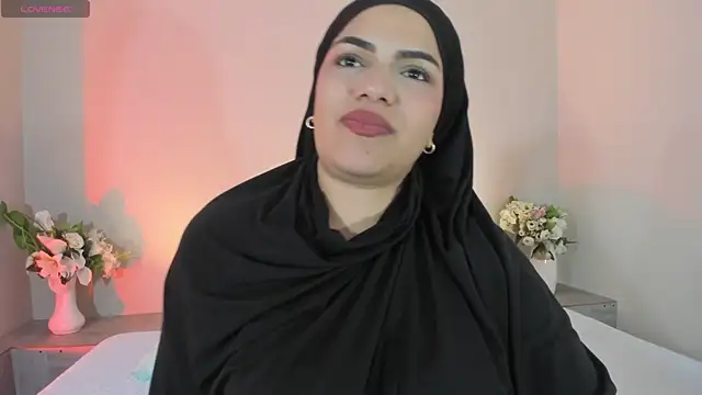Snapshot of Umarani_ chatting on 05.19.26 Umarani online show from 05.19.26