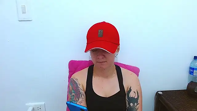 tomboyblue online show from 12.03.25