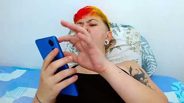 tomboyblue online show from 01.08.26