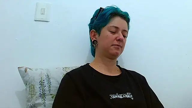 tomboyblue online show from 03.14.26