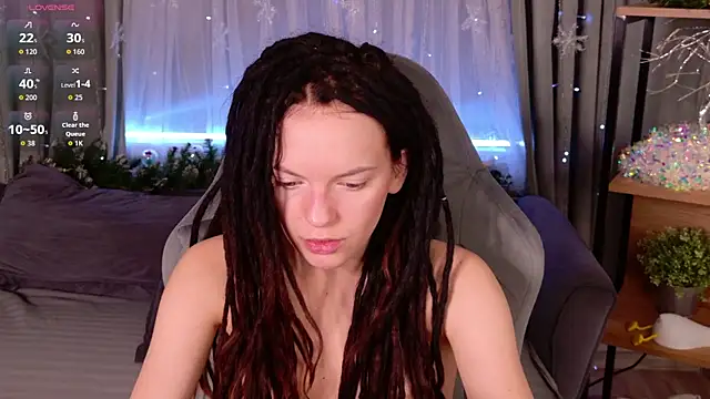 Snapshot of CoreyJane chatting on 12.22.25 CoreyJane online show from 12.22.25