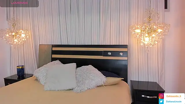 Snapshot of DahianaLincoln chatting on 01.31.25 DahianaLincoln online show from 01.31.25