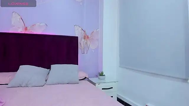 Snapshot of DahianaLincoln chatting on 03.15.25 DahianaLincoln online show from 03.15.25