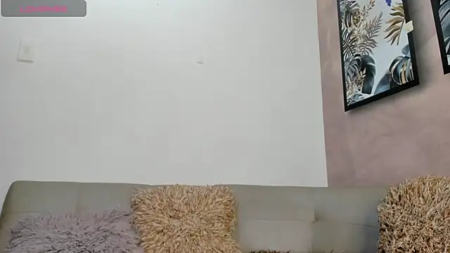 Snapshot of DahianaLincoln chatting on 10.03.25 DahianaLincoln online show from 10.03.25