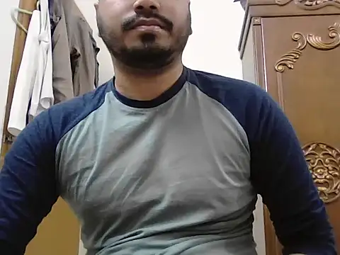 desiboyasif online show from 12.14.25