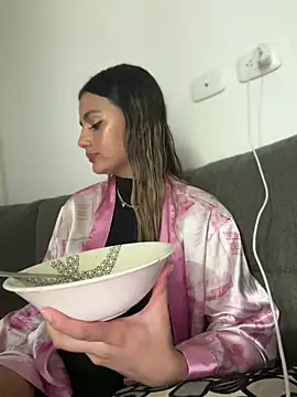 LittleSofia  online show from 12.19.24