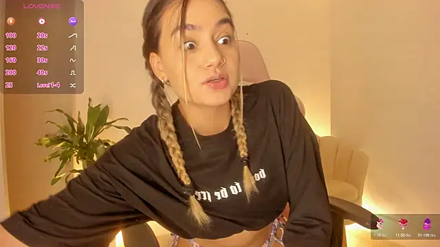 LittleSofia  online show from 11.04.25