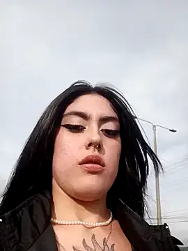 Mazikeen-- online show from 02.03.25