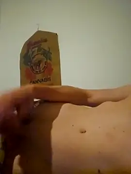 Snapshot of v4Tomasgrau9 chatting on 04.05.26 v4Tomasgrau9 online show from 04.05.26