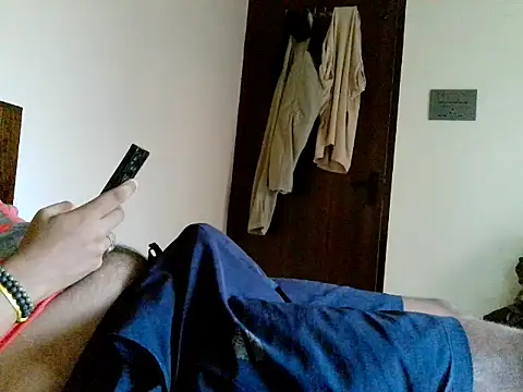 Snapshot of snoobyy chatting on 07.20.26 snoobyy online show from 07.20.26