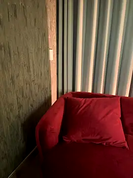 Snapshot of Eva_Gonzalez chatting on 11.24.25 Eva Gonzalez online show from 11.24.25