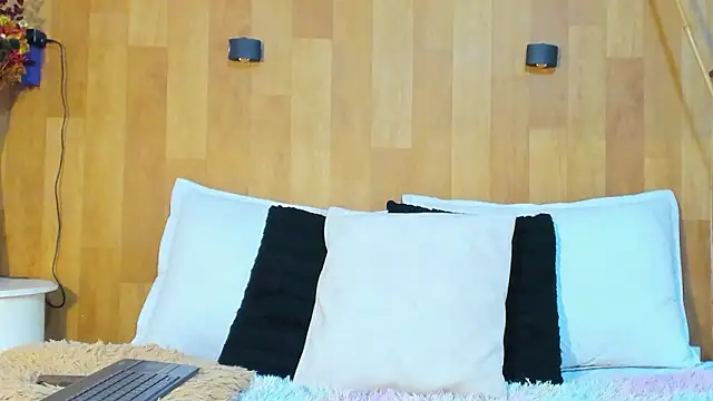 marianaa90 online show from 03.10.26