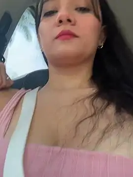 Snapshot of anny_vittar chatting on 03.01.25 anny vittar online show from 03.01.25