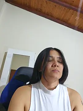 Snapshot of anny_vittar chatting on 09.17.25 anny vittar online show from 09.17.25