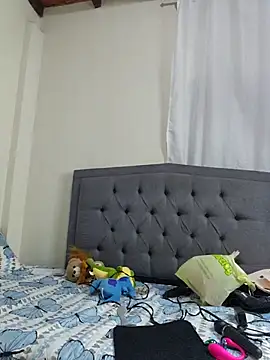 Snapshot of anny_vittar chatting on 11.08.25 anny vittar online show from 11.08.25